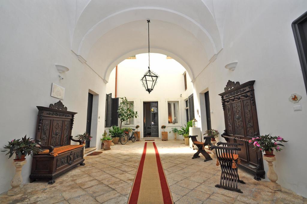 Palazzo De Donatis B&B Melissano 외부 사진