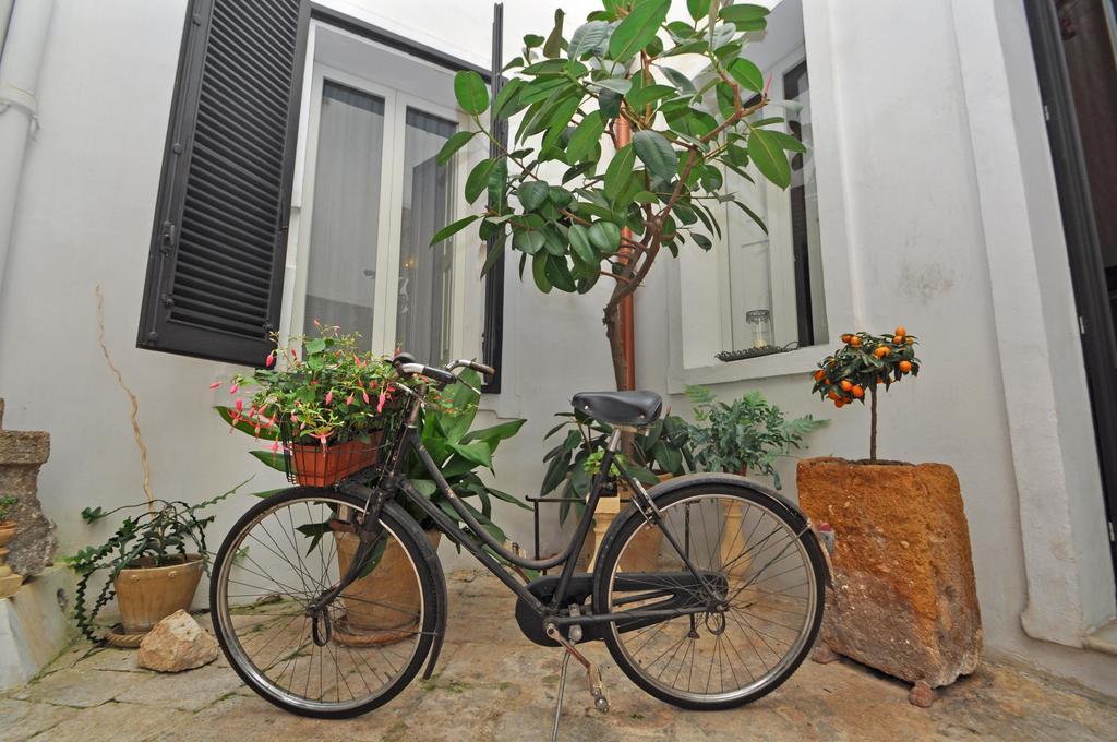 Palazzo De Donatis B&B Melissano 외부 사진