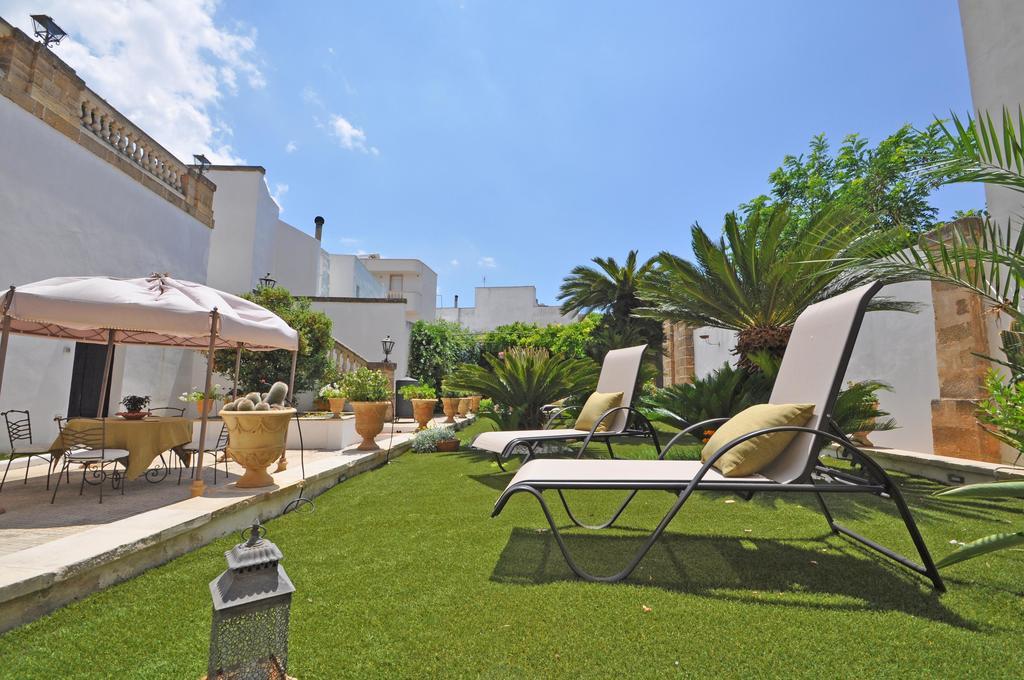 Palazzo De Donatis B&B Melissano 외부 사진