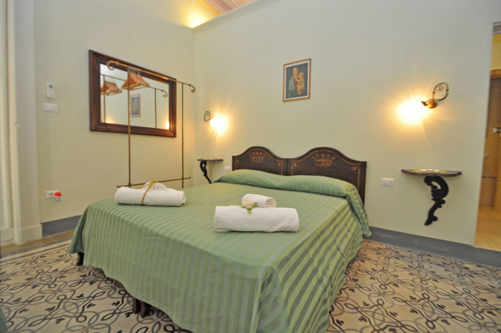 Palazzo De Donatis B&B Melissano 외부 사진